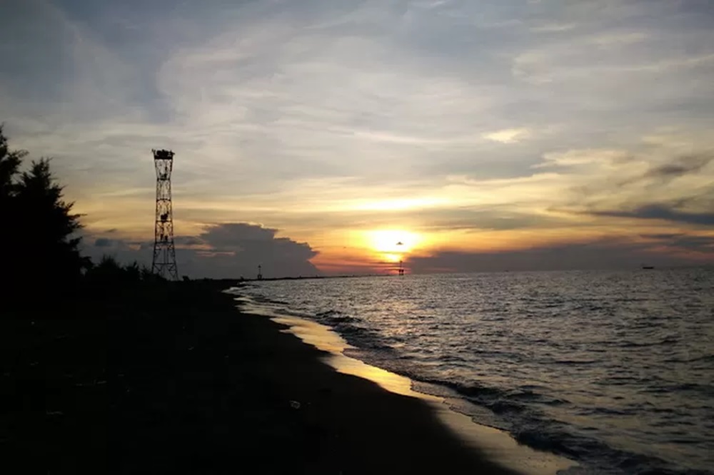 4 Wisata Terbaru 2024 Pantai di Semarang Paling Populer, Sajikan Panorama Eksotis Cocok Untuk Liburan