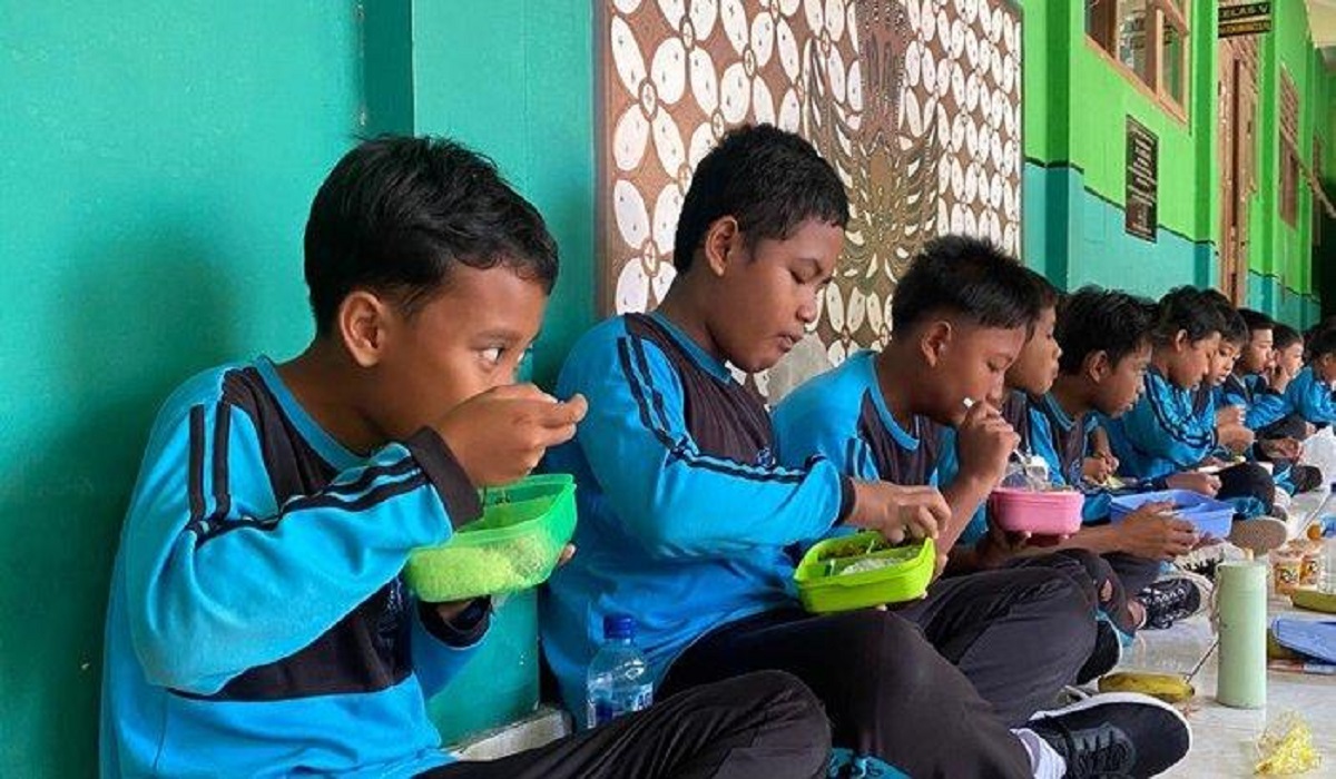 Perdana Pekan Ini, SD Negeri 3 Panggang di Bantul Akan Rutin Gelar Program Makan Bergizi Mandiri