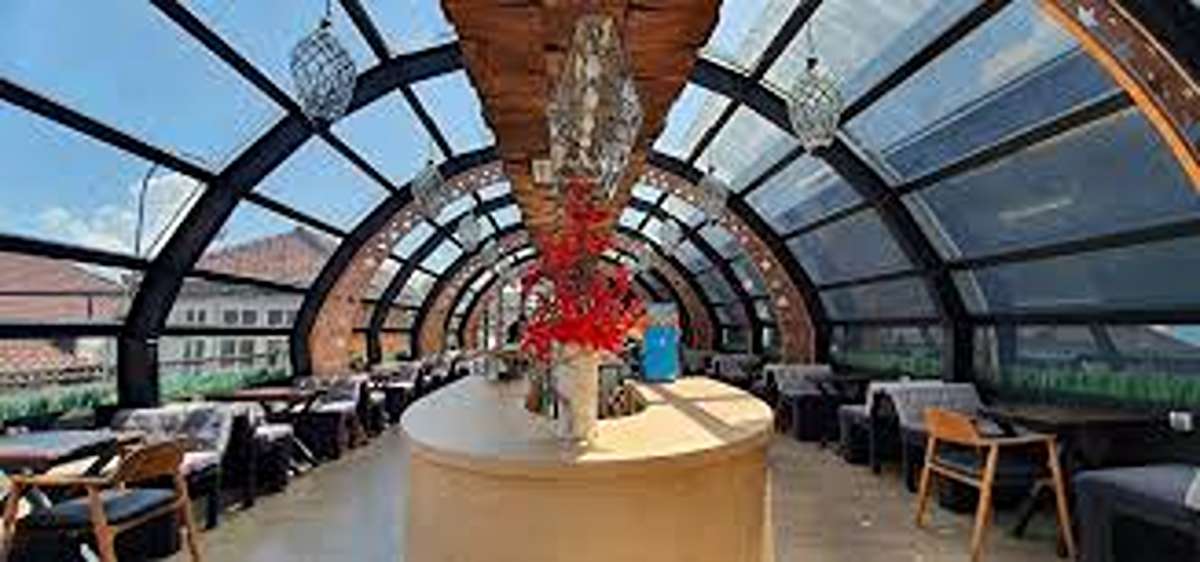 Viral dan Estetik! Rekomendasi 8 Cafe Instagramable Banyuwangi, Suasana Adem Dijamin Seru Untuk Nongkrong