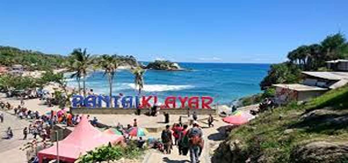 Indah dan Tersembunyi! Pesona Wisata Pantai Pacitan, Panorama Memikat Paling Banyak Diburu Wisatawan