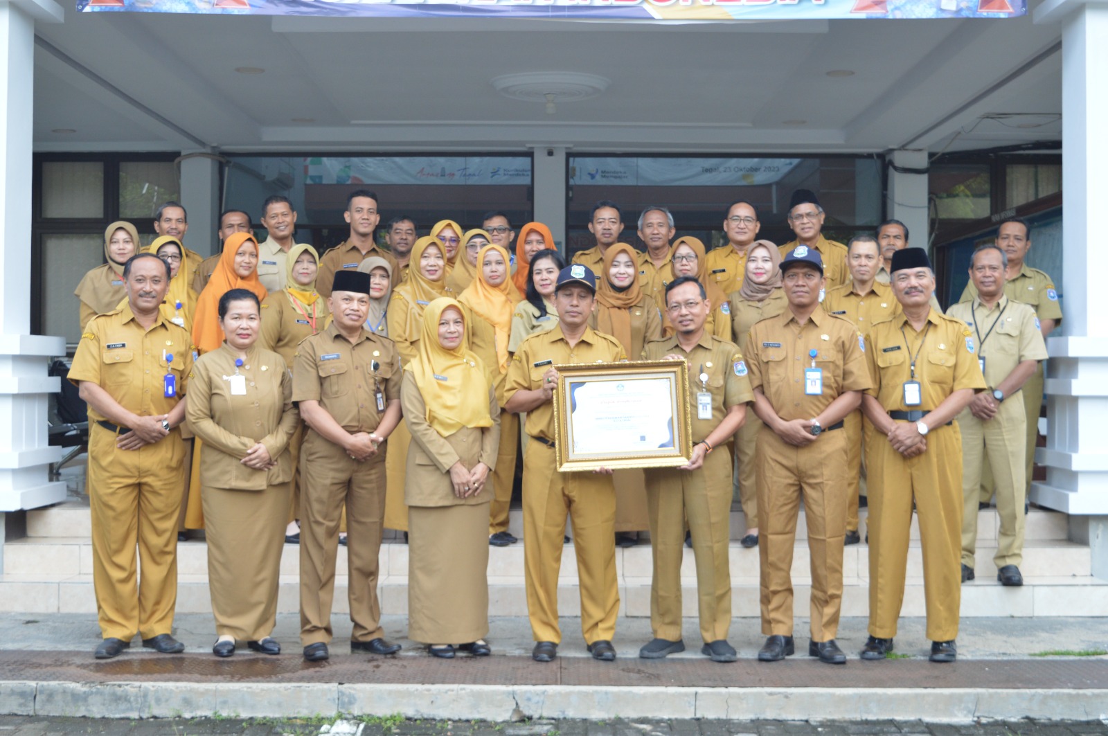 Disdikbud Kota Tegal Raih Penghargaan dari Kemendikbud Riset dan Teknologi