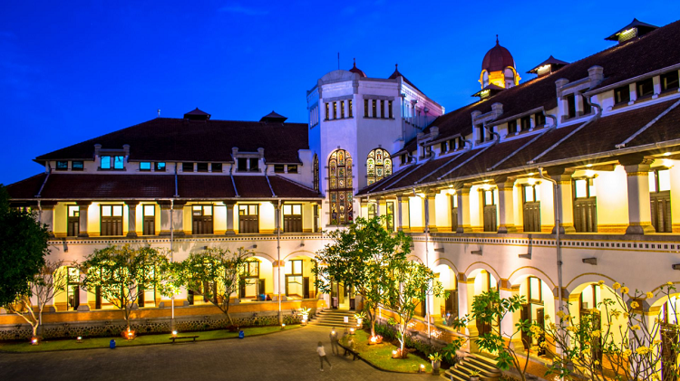 Wisata Semarang dengan Trans Semarang, Ini Cara Keliling Kota Tanpa Ribet