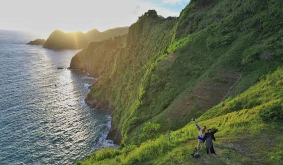 11-12 dengan Nusa Penida, Berikut Pesona Wisata Terbaru 2024 Bukit Jerit Kebumen