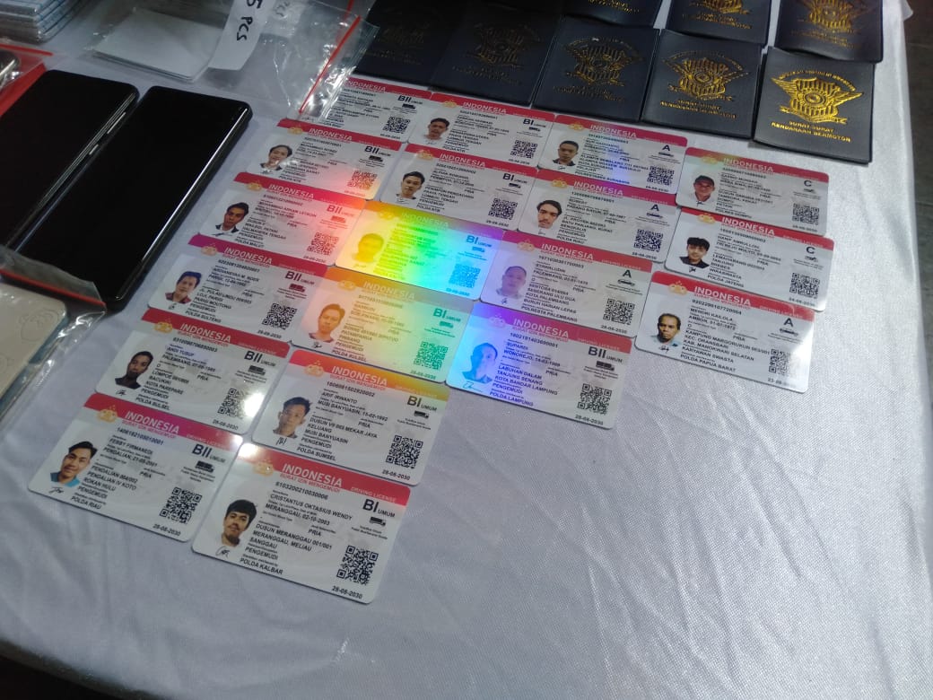 Masyarakat Diimbau Buat SIM Resmi, SIM Palsu Bisa Dikenali dari Fisik hingga Nomor Registrasi