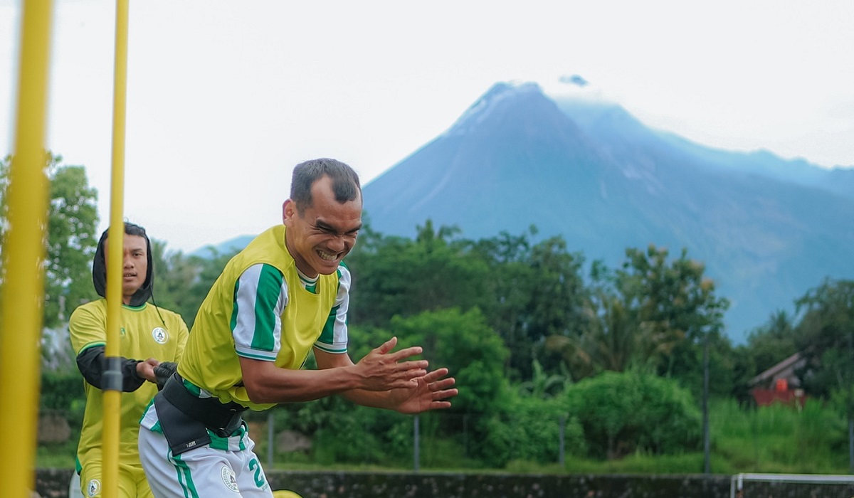 Misi Amankan Poin dari Semen Padang, Mazola Junior Lakukan Persiapan Intens untuk PSS Sleman