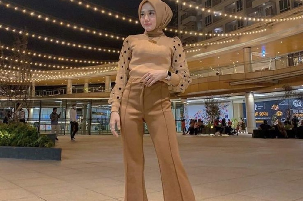5 Padu Padan Outfit Celana Cutbray Wanita Berhijab, Anti Gagal untuk Gaya Berbagai Acara