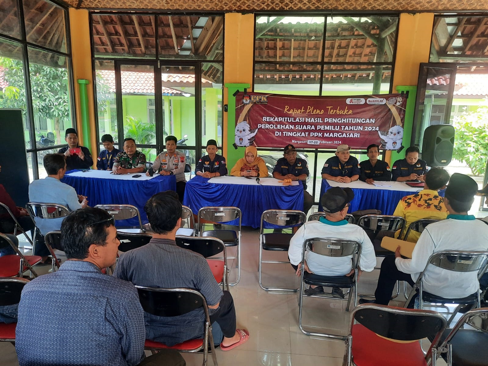 Polres Tegal Kawal dan Amankan Rapat Pleno PPK se-Kabupaten Tegal