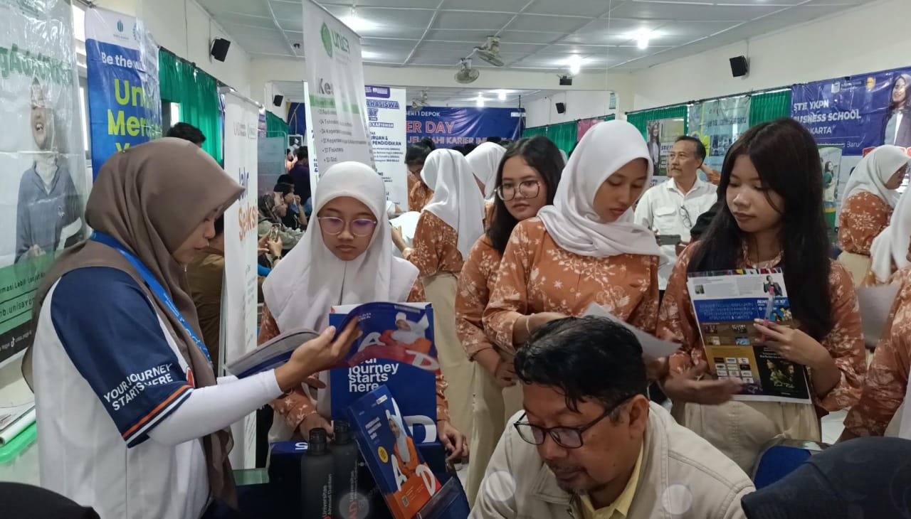 Career Day SMAN 1 Depok, Dukung Siswa Menjelajah Karir lewat Perguruan Tinggi