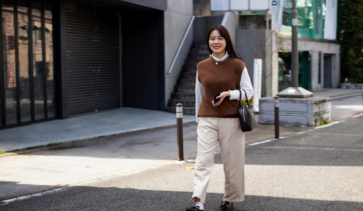 4 Ide Outfit Korean Style yang Pancarkan Kesan Modis dan Kasual Setiap Harinya, Cek Disini