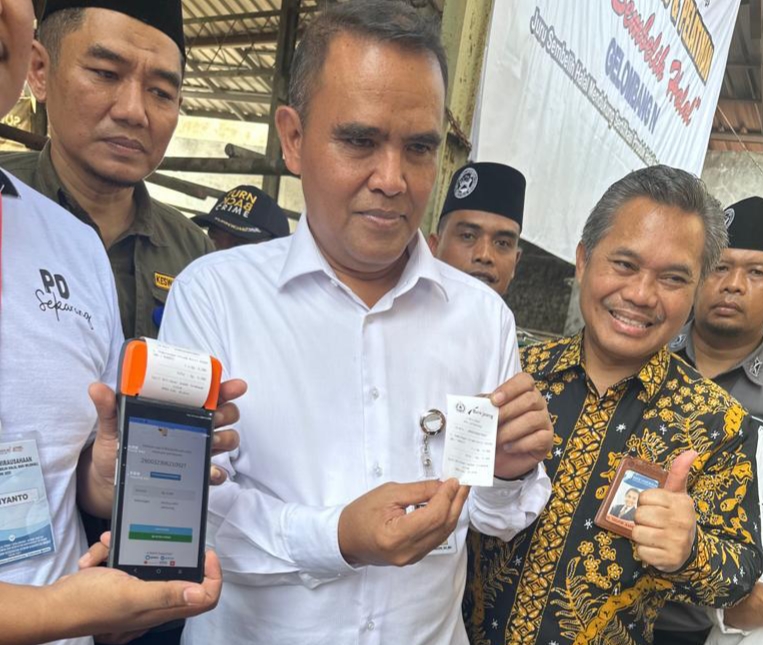 Keren! 9 Retribusi  di Kabupaten Brebes Gunakan E-Retribusi melalui Elektronifikasi QRIS