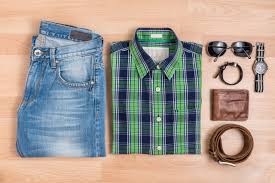 8 Fashion Item Yang Wajib Dimiliki Cowok Yang Bikin Keren 2025, Dijamin Bikin Tampilan Makin Kece