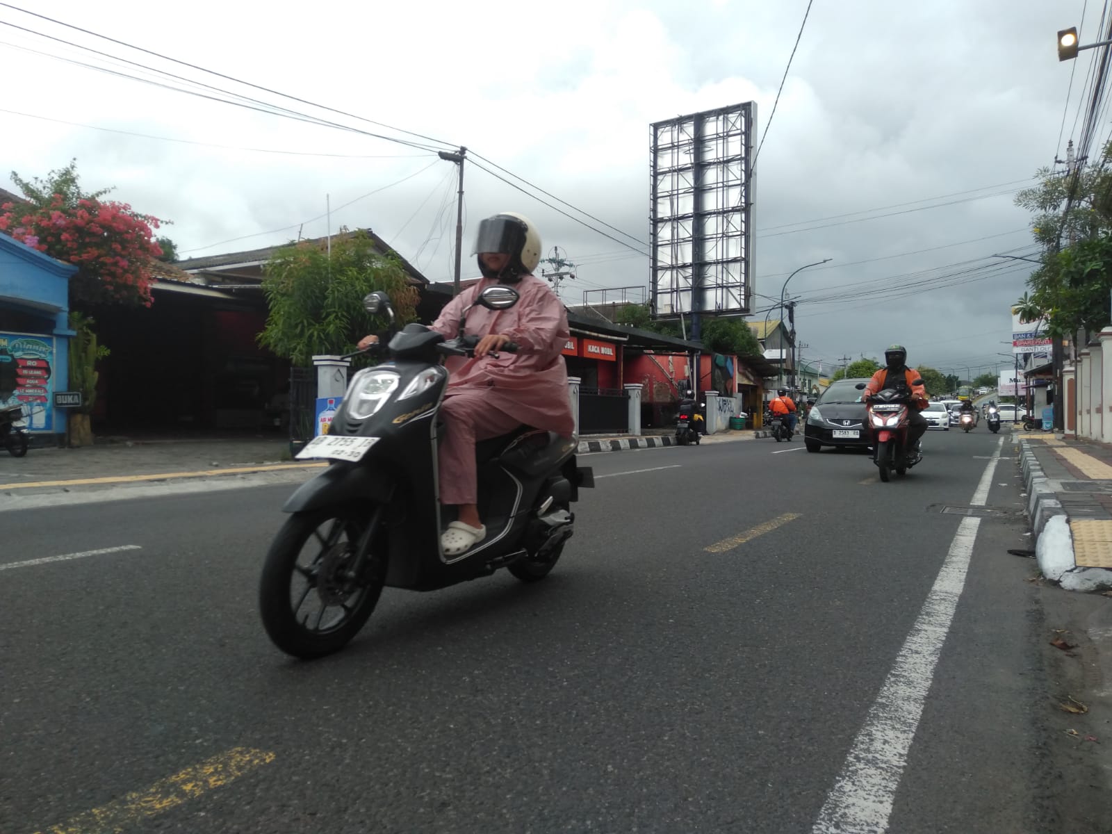 Cuaca Panas Ekstrem Masih Berlanjut, Pakar UGM Sebut Efek Urban dan AC Perparah Suhu Kota