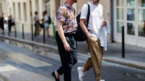 Tren Style Outfit Cowok Indonesia Kekinian Yang Anti Basic, Tampilan Modis Dan Bikin Tambah Keren