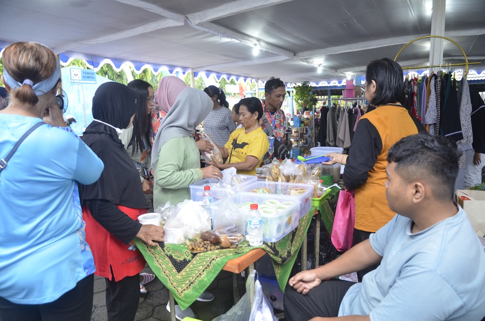 Bazar UMKM Meriahkan HUT Ke-99 PDAM Tirtamarta, Berikan Ruang Bagi UMKM untuk Berkembang