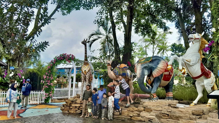 Rekomendasi Destinasi Edukasi dan Rekreasi Satwa Terbaik di Jawa Barat