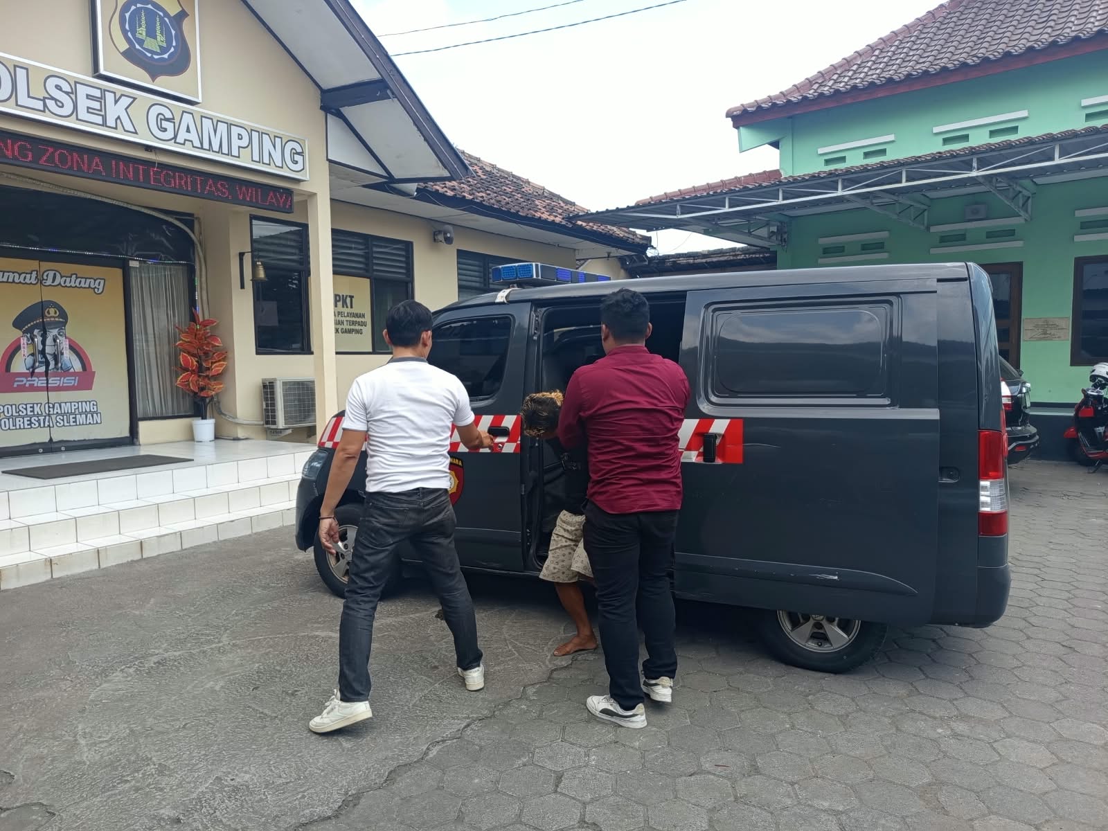 Jangan Ditiru! Lima Bulan Kerja Driver ini Nekat Gelapkan 11 Unit Ban Truk Tronton Aset Operasional Perusahaan