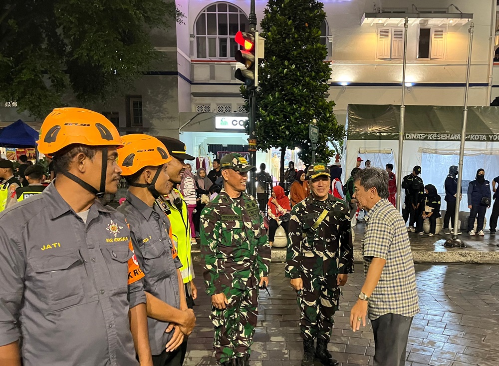 Pantauan Malam Tahun Baru di Kota Yogyakarta, Jaga Kondusifitas dan Kebersihan Pusat Keramaian