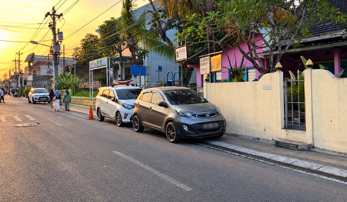 Operasi Patuh Progo 2026 Dimulai, JPW Desak Polisi Tertibkan Parkir Liar di Trotoar