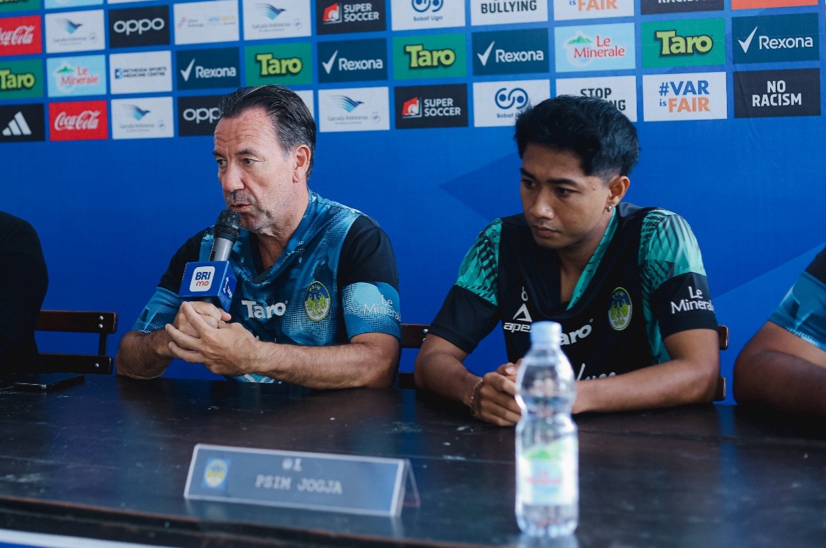 Jelang PSIM Jogja vs PSM, Van Gastel Akui Tim Kurang Tajam di Lini Depan