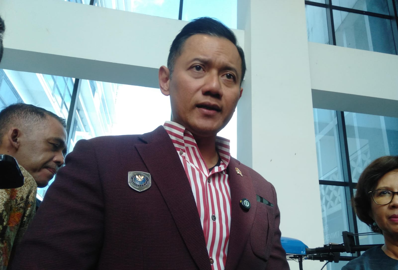 Menko AHY Minta Evaluasi Total Standar Bangunan Usai Musala Pesantren Runtuh di Sidoarjo