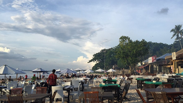 Eksplorasi Tempat Makan Seafood Terbaik di Bali Dari Jimbaran Hingga Hidden Gems 