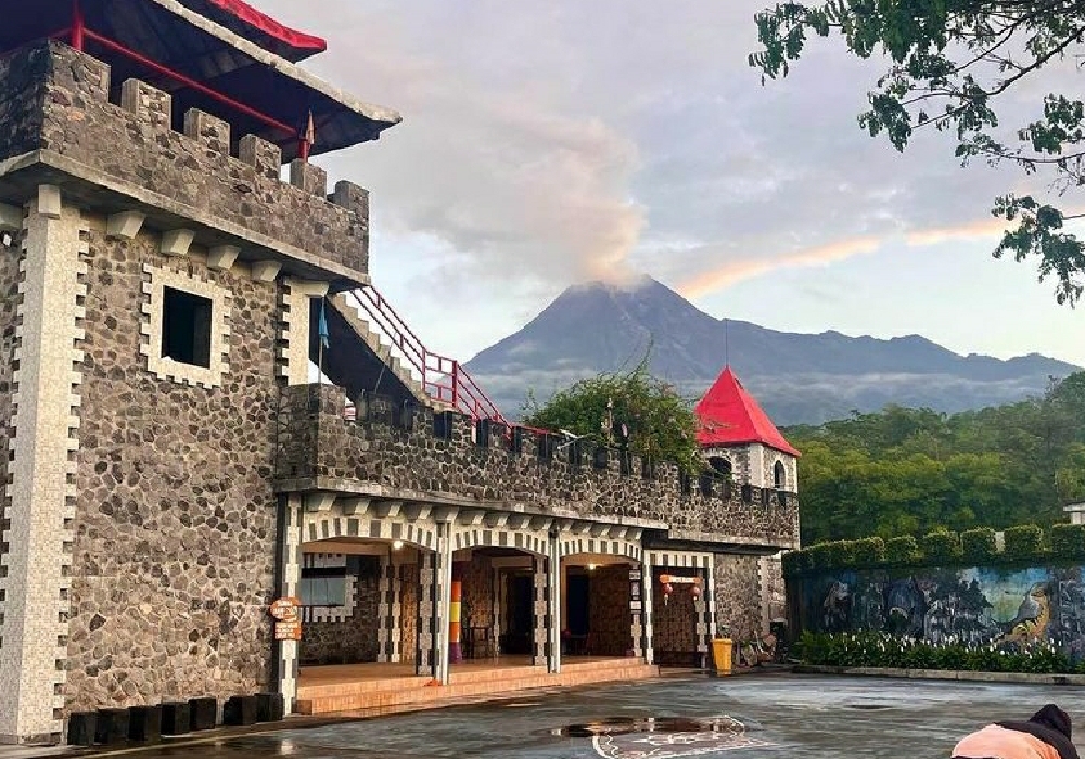 The Lost World Castle Sleman Wisata Terbaru 2024 Layaknya Dalam Negeri Dongeng Rekomendasi Tepat Libur Lebaran