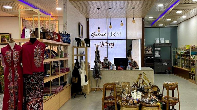Sempurnakan Liburan, Berikut Rekomendasi 10 Pusat Oleh-Oleh Terbaik Semarang dan Simak Informasi Lengkapnya