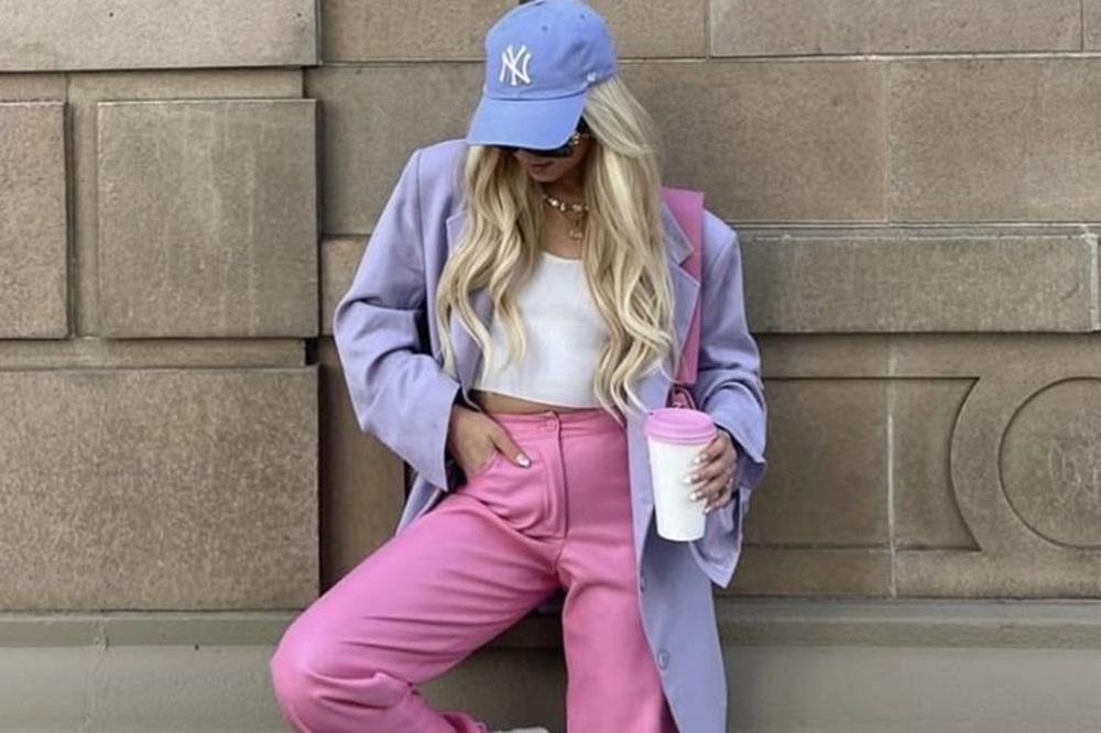 Tampil Ceria dan Cerah dengan Outfit Warna Bubblegum, Berikut Padu Padannya Bisa Dicoba