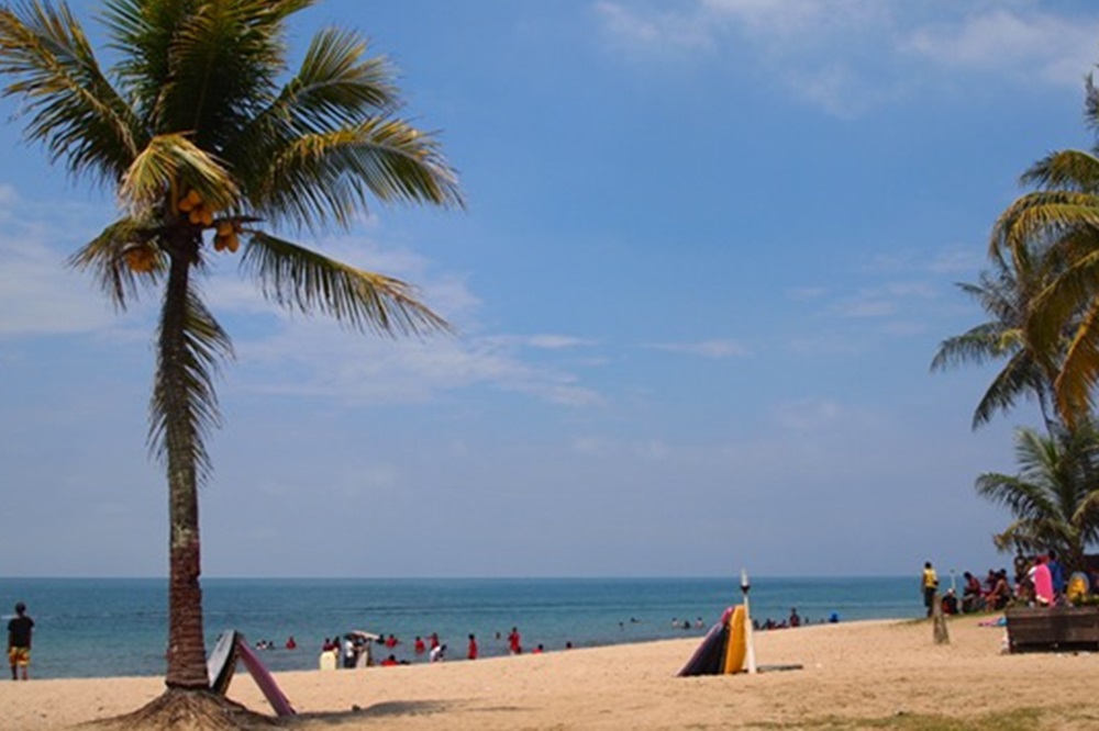 Rekomendasi Pantai di Banten dengan Pemandangan Memanjakan Mata, Simak Lengkapnya Disini