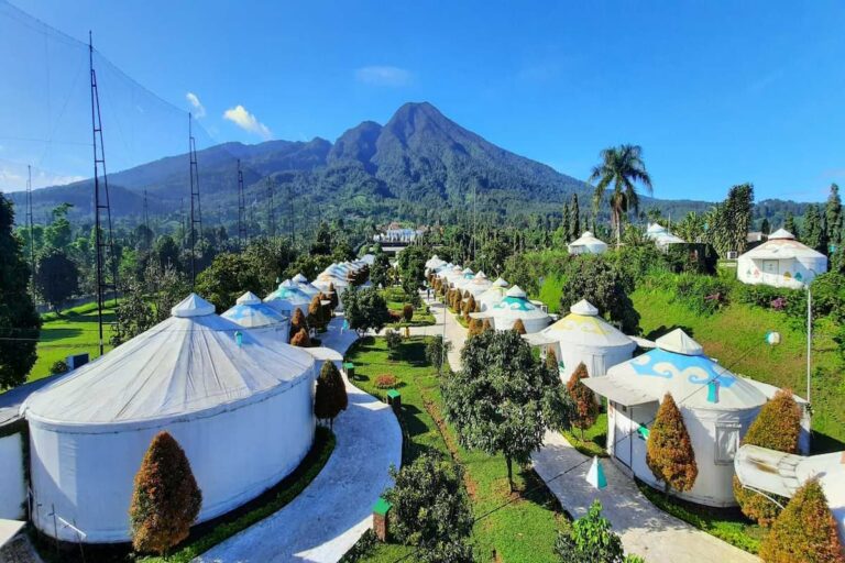 Ingin Dicap Romantis Sama Pasangan, Simak 6 Destinasi Wisata Terbaru 2024 Bogor yang Wajib Dikunjungi