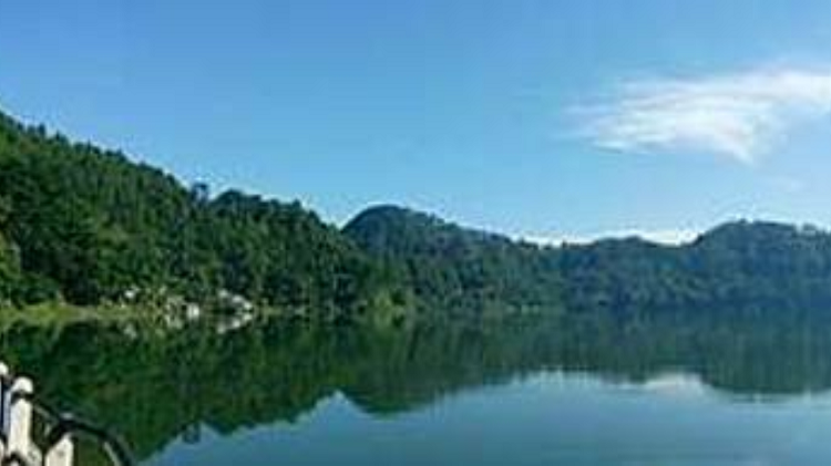 Kekayaan Pesona Alam Telaga Ngebel dan Kelimutu Indonesia yang Tak Tertandingi, Berikut Informasi Selengkapnya