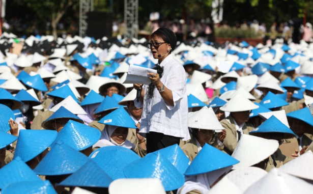Retno Marsudi Beri Motivasi ke Gamada, Sebut Isu Kemanusiaan dan Lingkungan