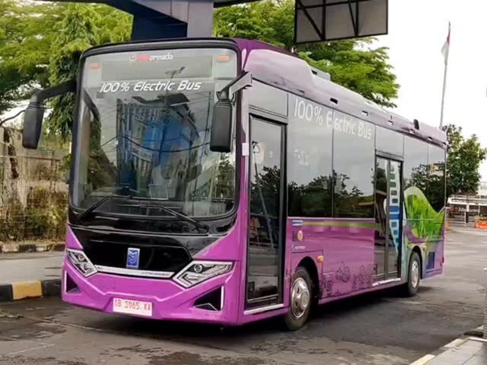 Uji Coba Bus Listrik di Jogja, Penumpang Terlihat Nyaman dan Merasa Lebih Halus