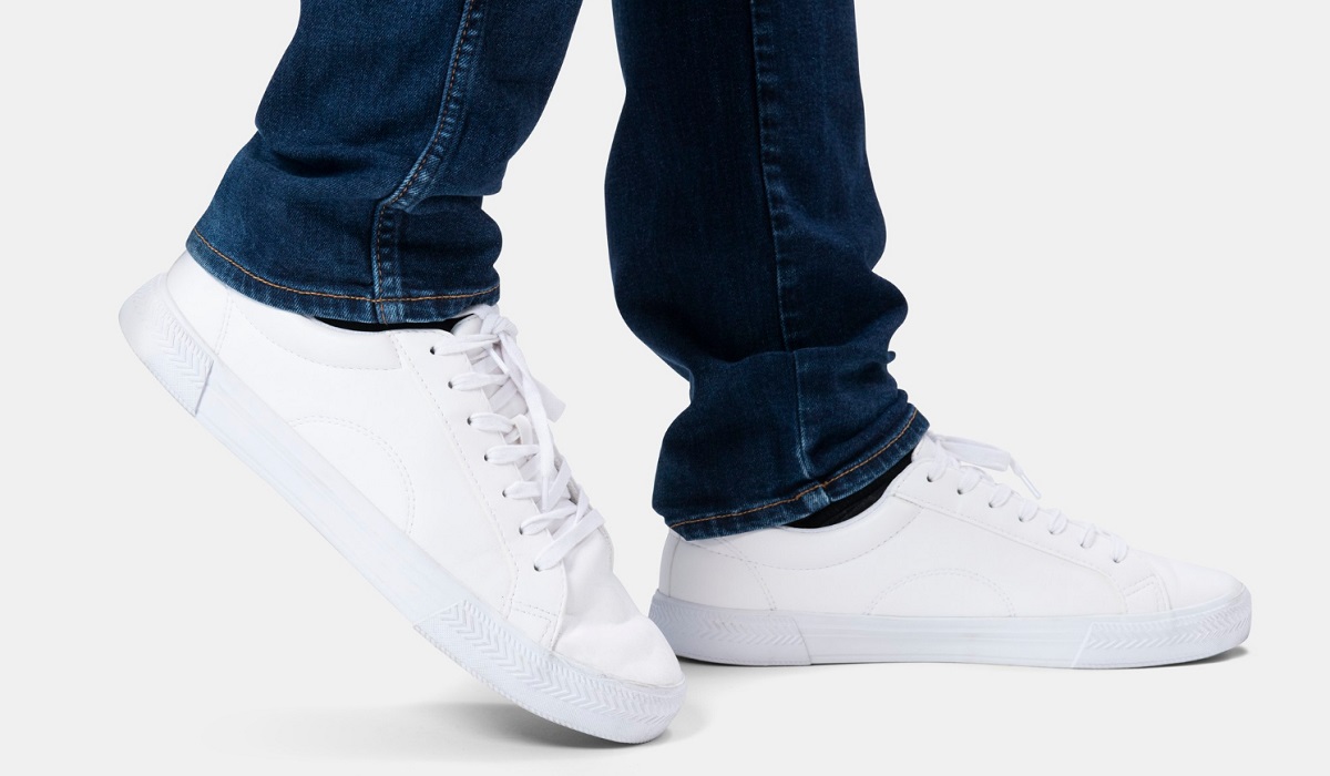 5 Model Sepatu Putih dengan Desain Keren Cocok untuk Berbagai Acara Penting, Simak Disini