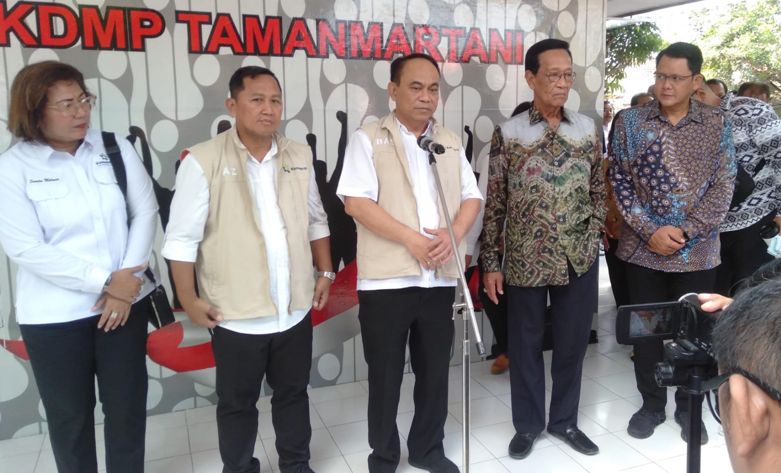 Menkop Budi Sebut Koperasi Desa Merah Putih Bantu Akses Permodalan Mulai Rp1 Miliar