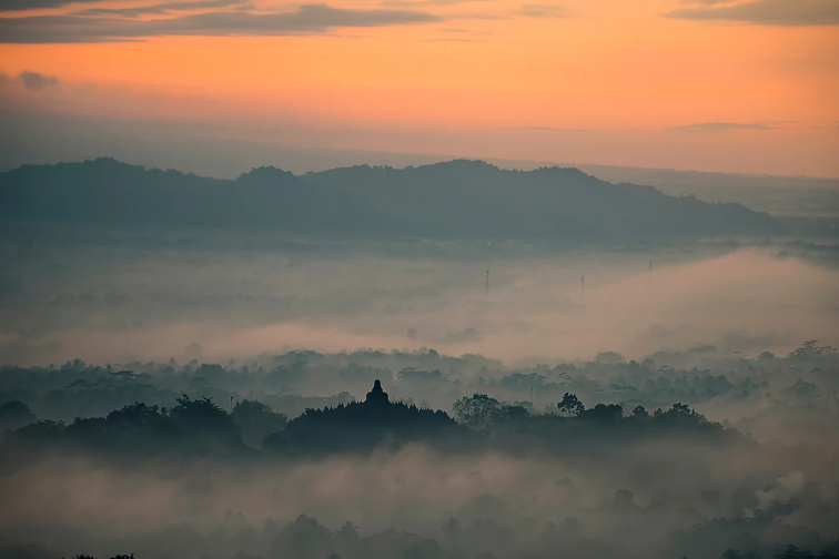 5 Destinasi Wisata Terbaru 2024 Tempat Terbaik untuk Menyaksikan Matahari Terbit di Dekat Candi Borobudur