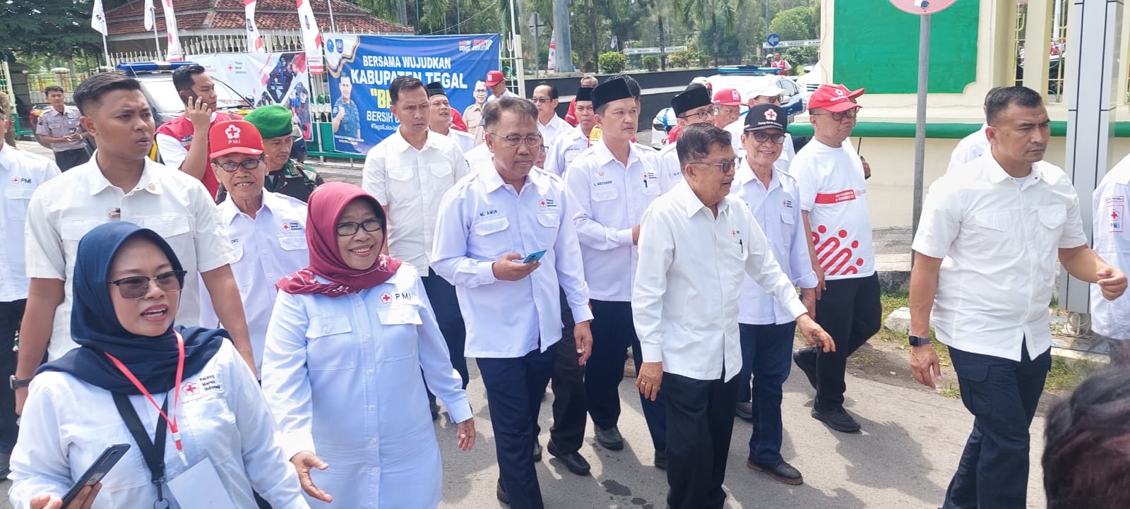 Hadiri Peringatan Hari Relawan, Jusuf Kalla Angkat Jempol untuk PMI Kabupaten Tegal