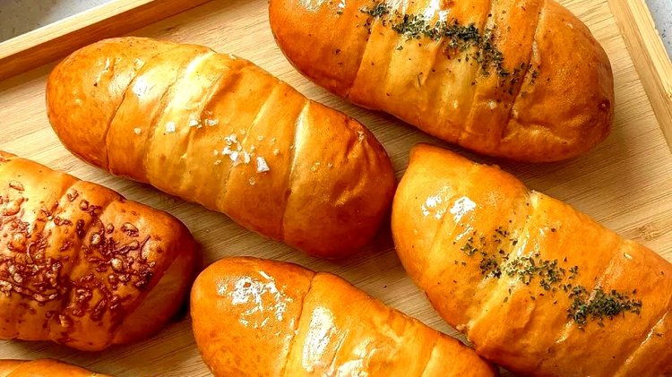 Daftar Gerai Salt Bread Terpopuler Paling Wajib Dikunjungi di Bandung