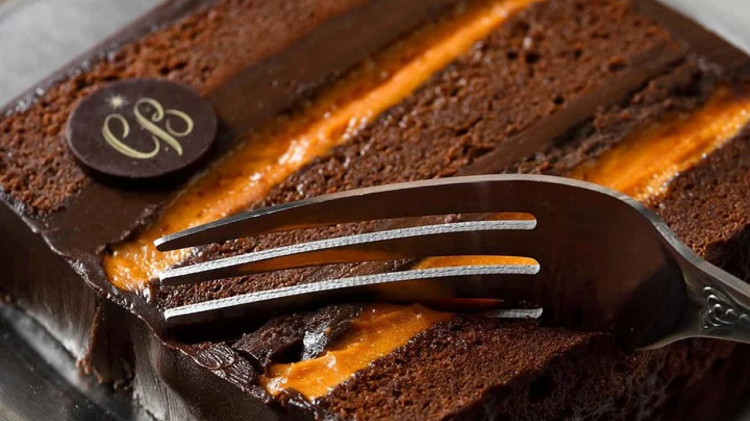 Menjelajah Surga Tempat Beli London Layer Cake Paling Enak dan Lembut di Bandung