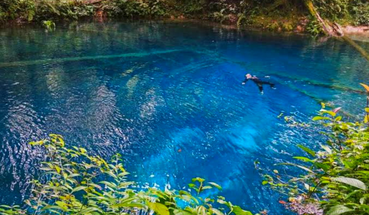 Surga Tersembunyi dengan Air yang Biru nan Indah! Inilah Wisata Terbaru 2024 Danau Kaco di Jambi