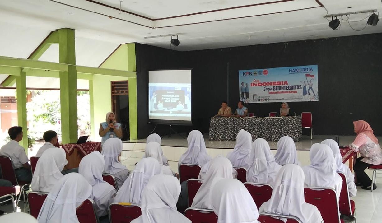 Penyuluh Anti Korupsi Brebes Blusukan SMA SMK Tanamkan Penguatan Integritas di Lingkungan Sekolah