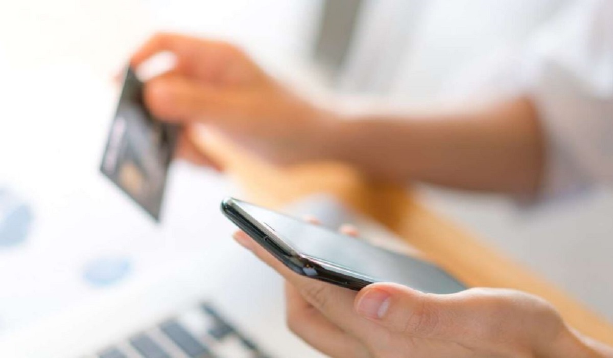 Transaksi Aman dan Nyaman, Simak 5 Rekomendasi Pinjol tanpa DC Lapangan Bulan April 2025