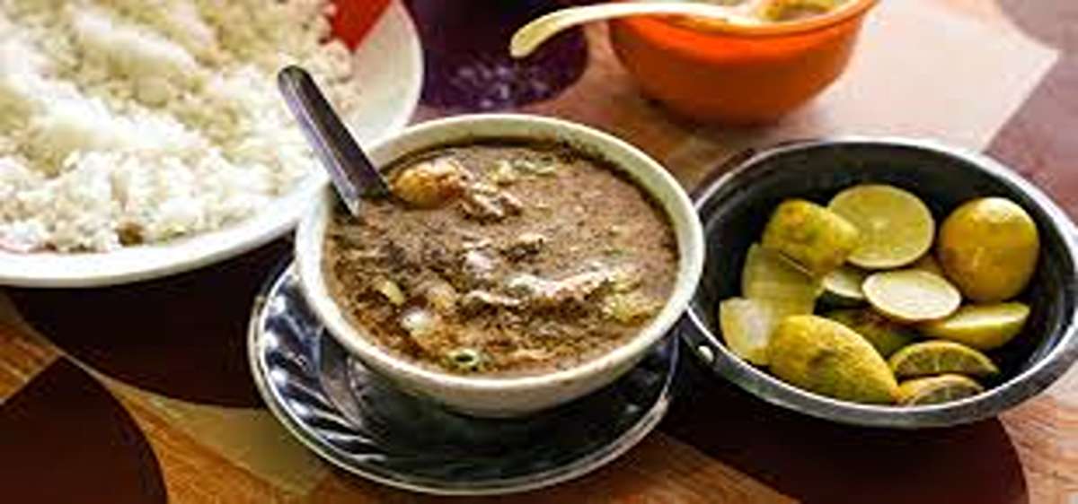 Mari Menjelajahi Cita Rasa Terenak Kuliner Khas Makassar, Wajib Dicicipi Saat Liburan Bersama Keluarga