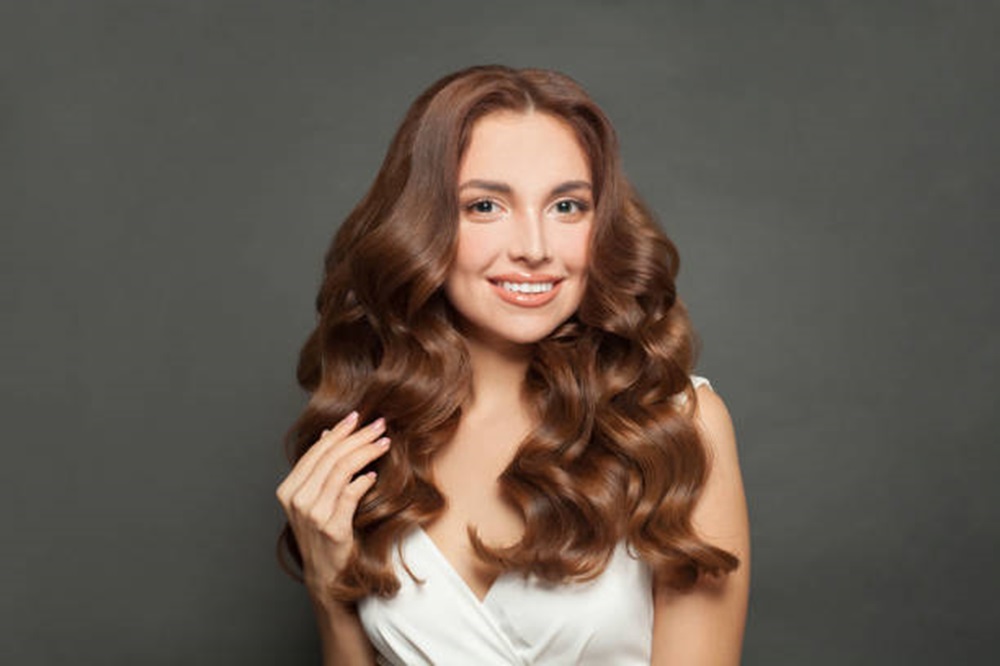 7 Gaya Potongan untuk Tipe Rambut Mengembang, Lebih Rapi dan Mudah Diatur