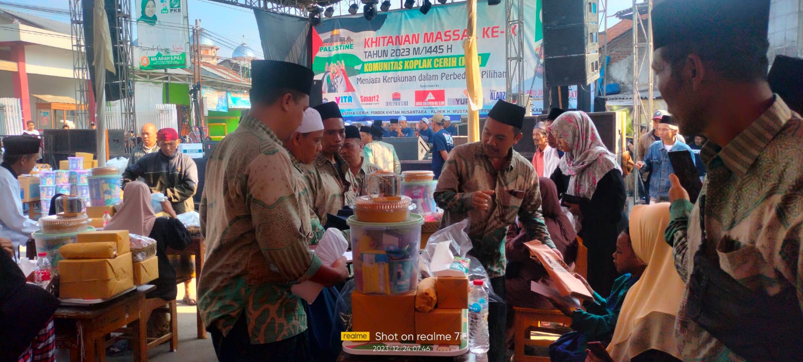 Sunatan Masal, Komunitas Koplak Cerih Khitan 54 Anak