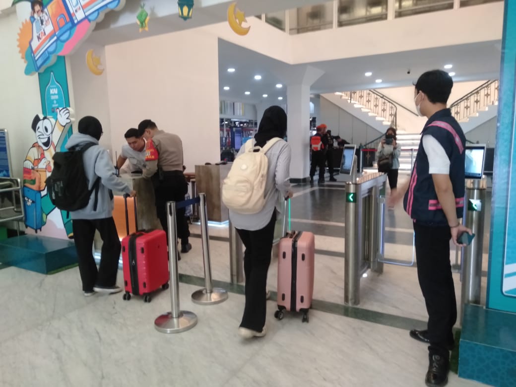 KAI Pastikan Jadwal KA Daop 6 Yogyakarta Kembali Normal Setelah Kereta Anjlok di Kedunggedeh