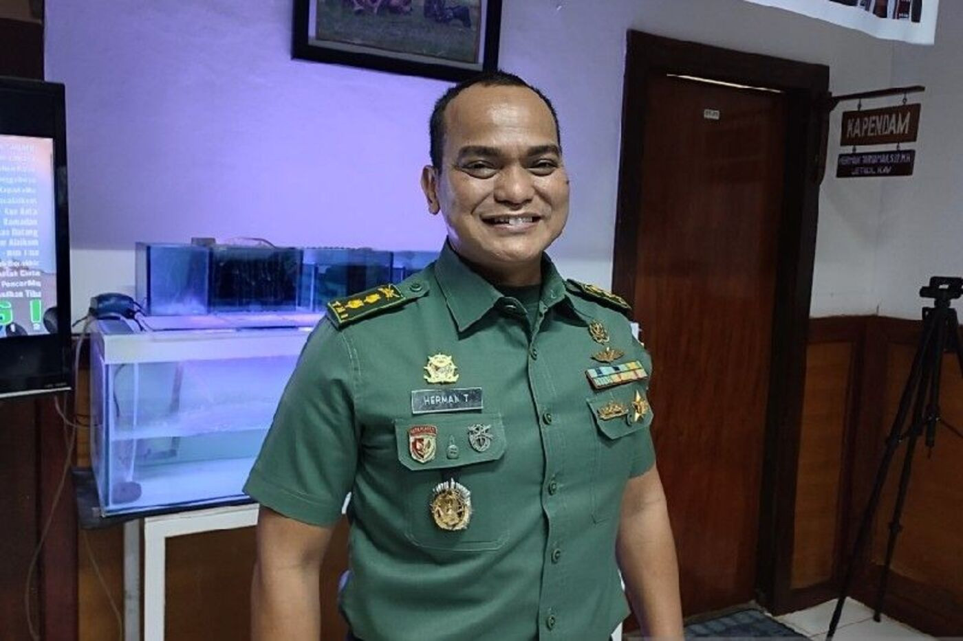 Ngeri! Prajurit Tewas Dibantai KKB di Markas TNI