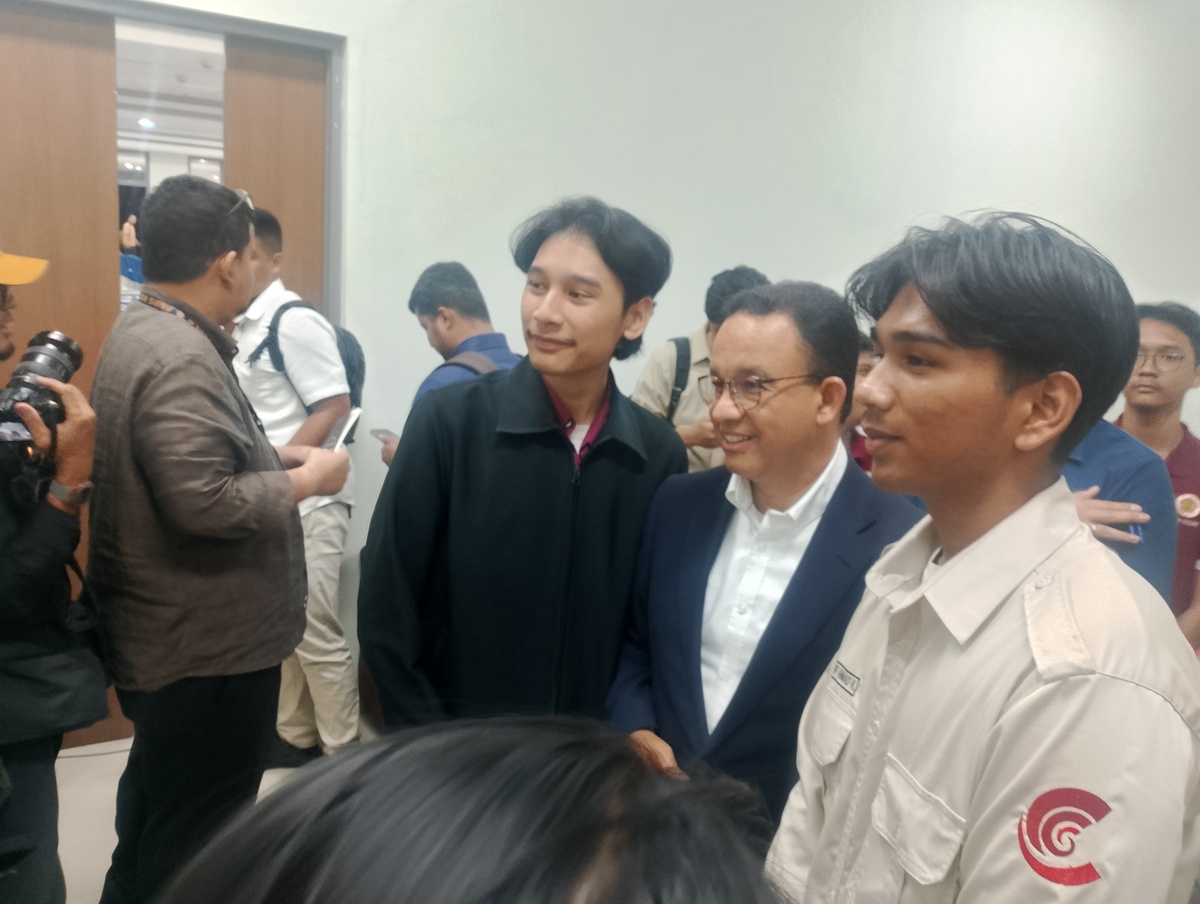 Anies Baswedan di UGM: Demokrasi Bisa Hancur Jika Relnya Dikendalikan Kekuasaan