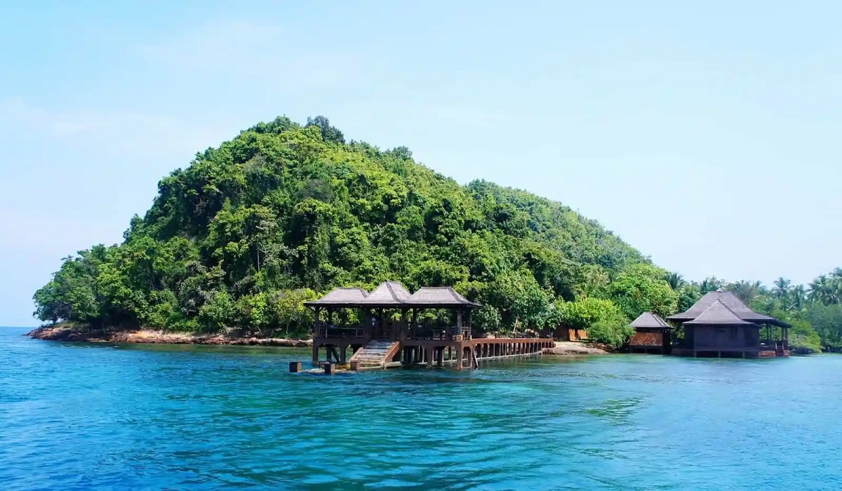 5 Daftar Wisata Menarik Dekat Stasiun Merak, Sensasi Seru Merasakan Keindahan Alam di Banten