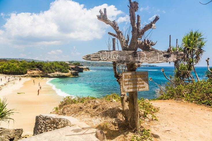 Nusa Lembongan Bali Destinasi Wisata Terbaru 2024 Banyak Dikunjungi Saat Libur Lebaran